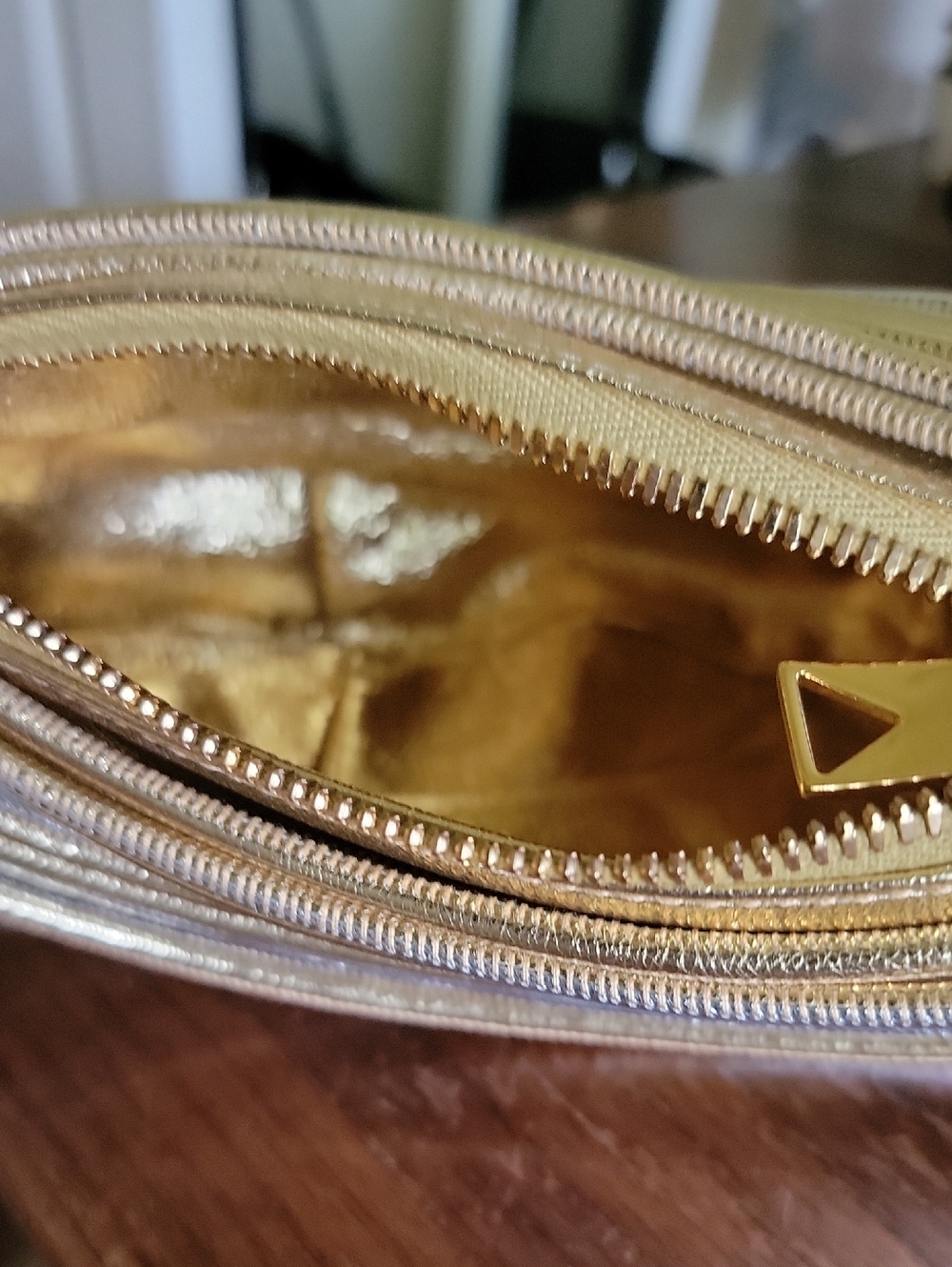 Bottega Veneta Metallic Gold & Silver Tubular Jodie Knot Bag - Picture 9 of 15
